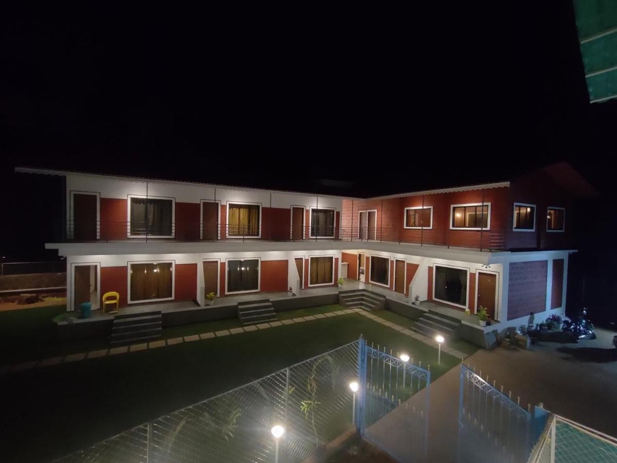 Sk Resort Alībāg Eksteriør billede